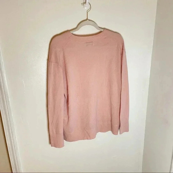 NWT Nordstrom Cashmere Pink Lotus V-Neck Sweater - Picture 5 of 9